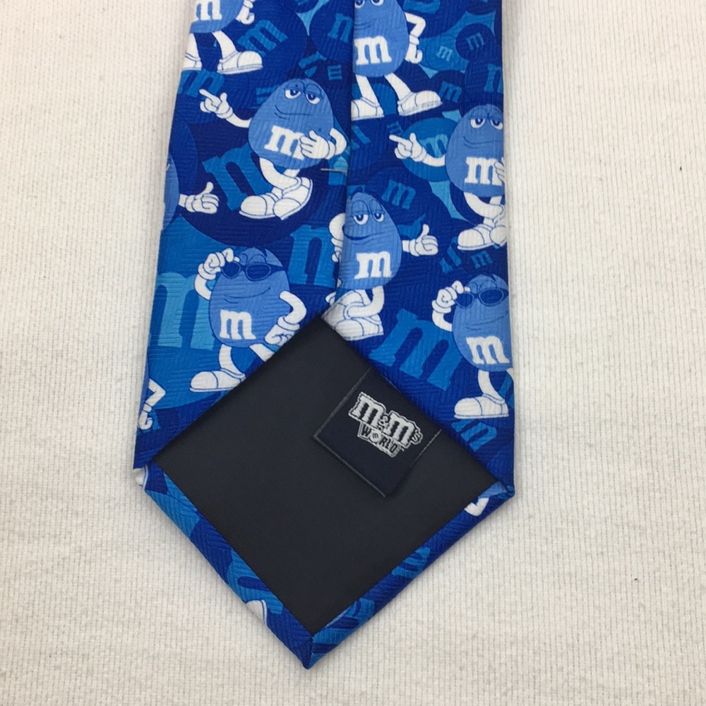 M&M tie - Picture 2 of 5